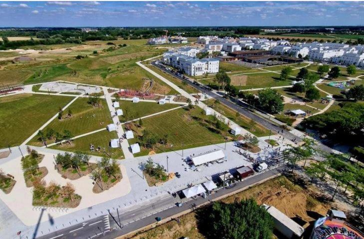 3 Room Flat In Parklane - 1,5Km Disney Serris Esterno foto