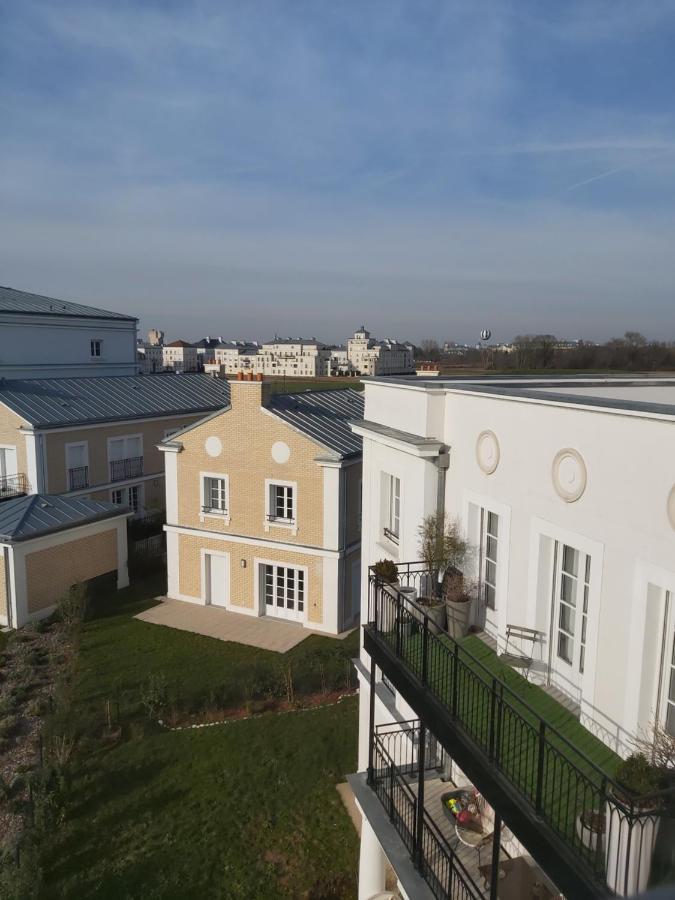 3 Room Flat In Parklane - 1,5Km Disney Serris Esterno foto
